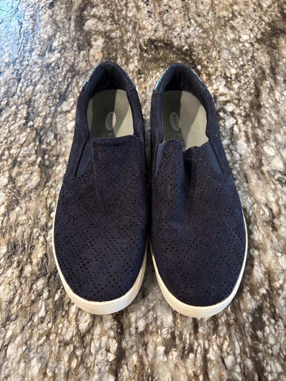 Women’s slip on Dr. Scholls sneakers size 7